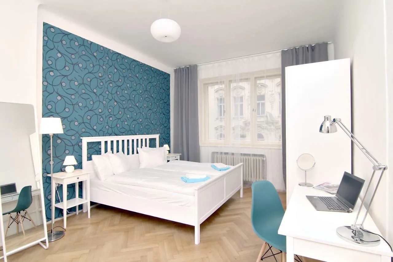 Apartments With 2 Bathrooms Prague 0*,