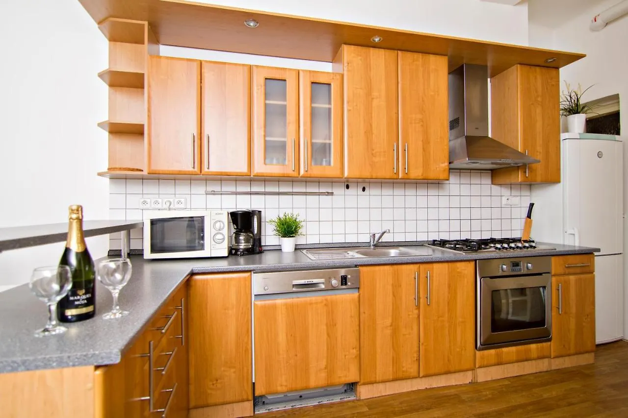 Apartments With 2 Bathrooms Prague