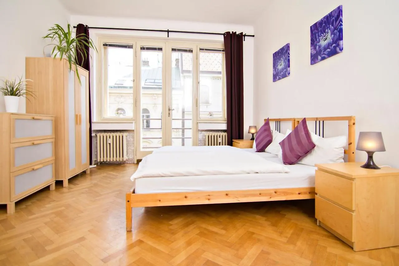 Apartments With 2 Bathrooms Prague