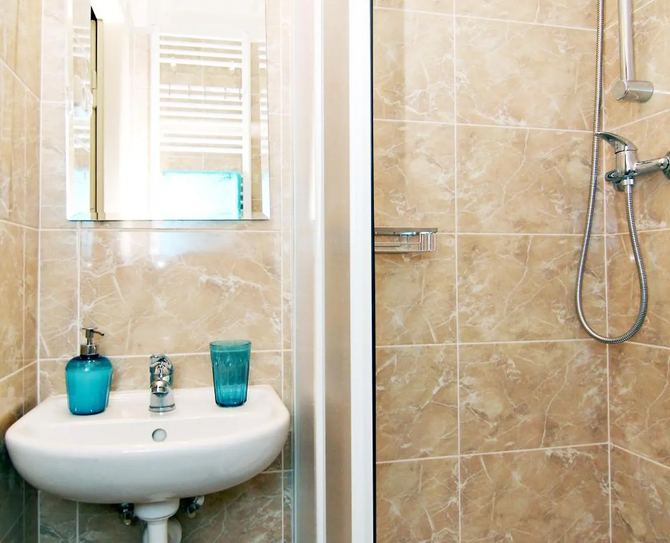 Apartments With 2 Bathrooms Praha