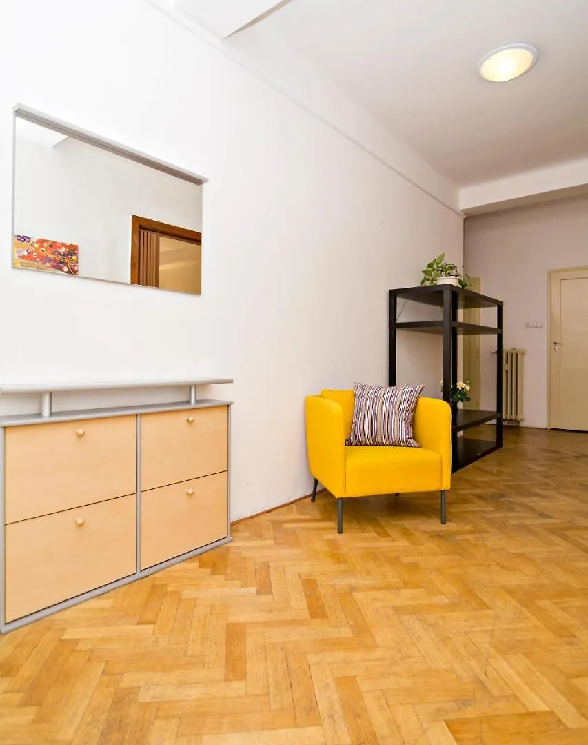 Apartments With 2 Bathrooms Praha 0*,