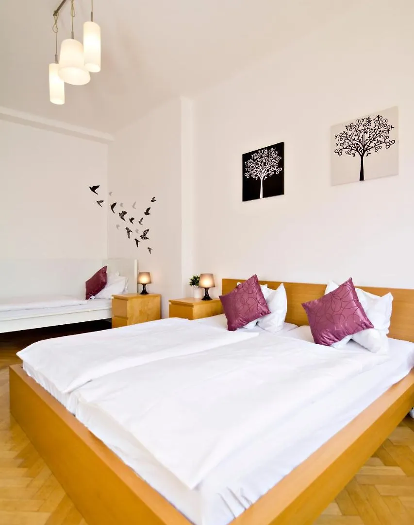 Apartments With 2 Bathrooms Praha