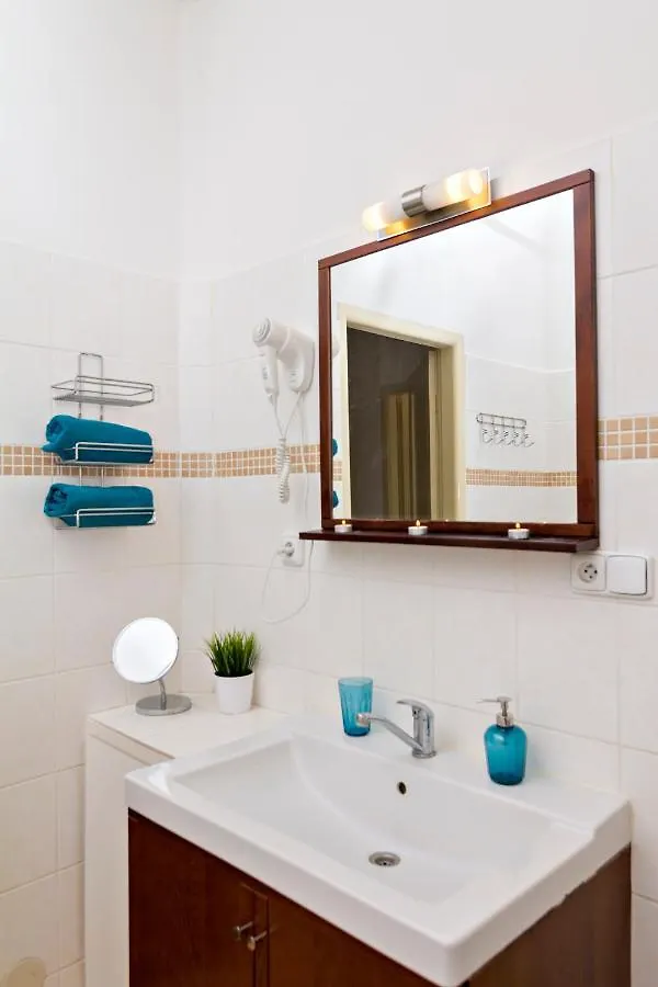 Apartments With 2 Bathrooms Praha 0*,  Česká republika