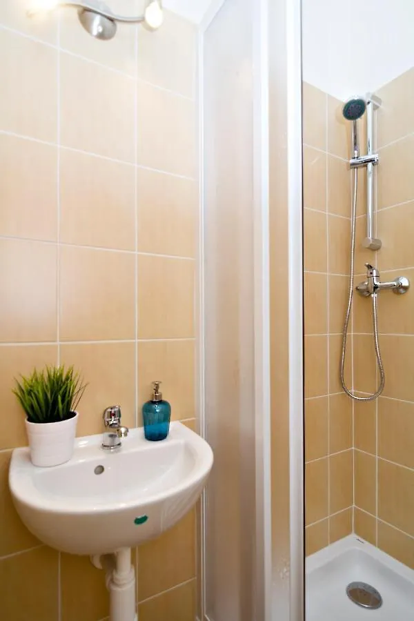 Apartments With 2 Bathrooms Praha